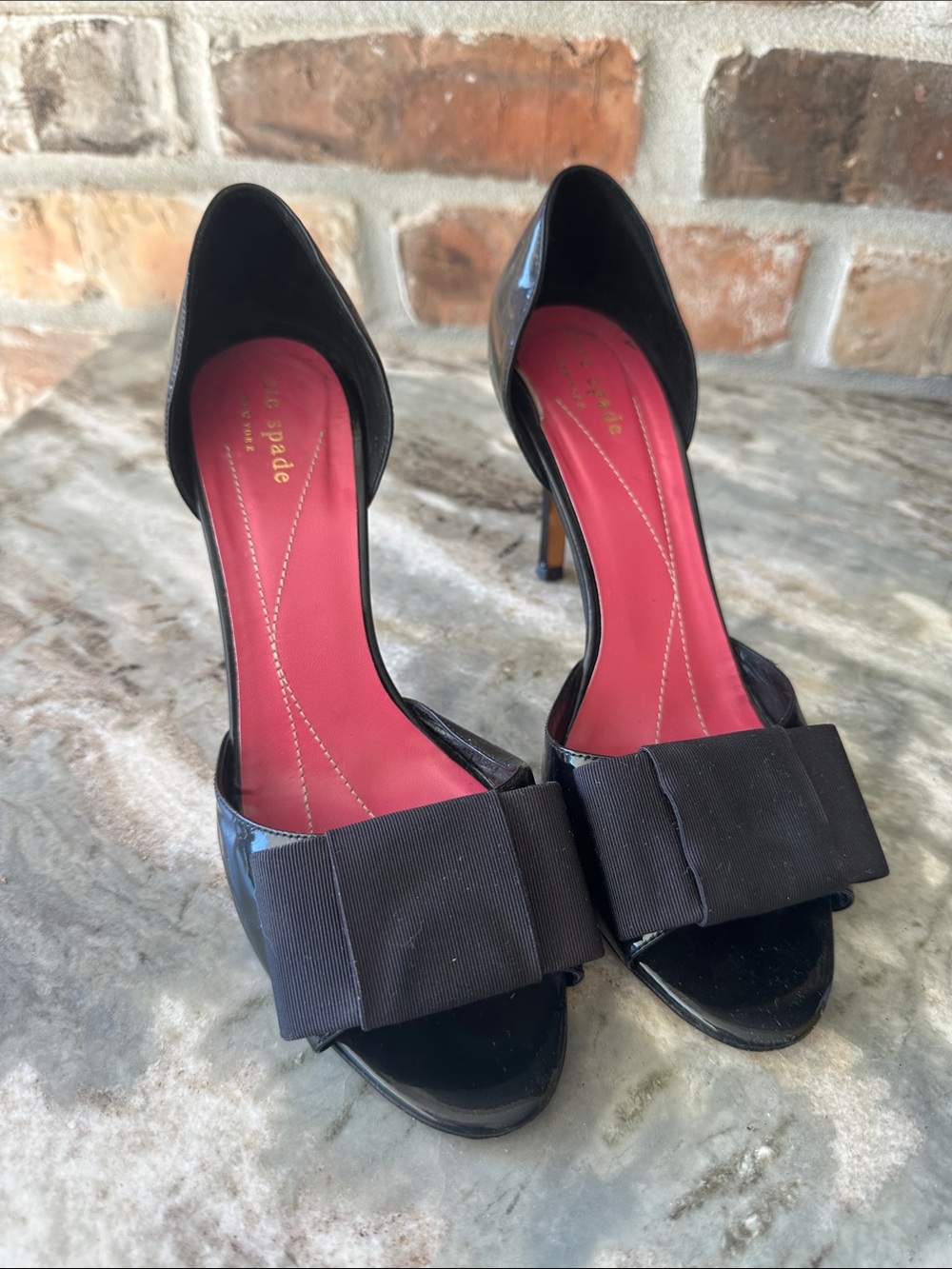 Kate Spade black patent leather bow heels size 7 1/2 peep toe